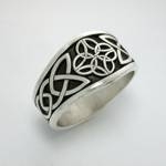  Celtic Dara Knot with 4 Interlocking Triangles