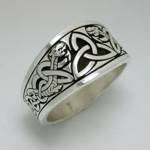 Celtic Triangle Knot with Dragon Style 1