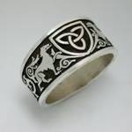 Antiqued Sterling Silver Celtic Hounds and Vines with Triangle Knot Shield 2